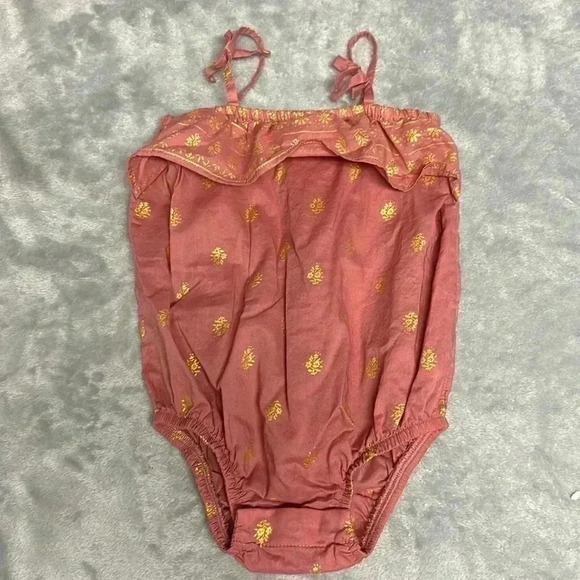 OshKosh B'gosh - sleeveless summer baby outfit. Size 9 months - Picture 1 of 3